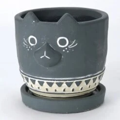 Black Cat Planter - Cement