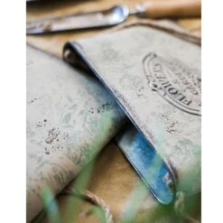 Charming Flat Metal Planter With Cottage Decor Motif -Eds Plant Shop charming flat metal planter with cottage decor motif 922650