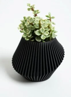 Disc Indoor Modern Style Planter - Various Sizes And Colors -Eds Plant Shop disc indoor modern style planter various sizes and colors 359088