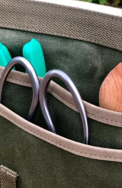 Garden Tool Belt - Waxed Canvas For Gardening -Eds Plant Shop garden tool belt waxed canvas for gardening 873118