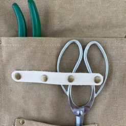 Gardening Apron - Waxed Canvas Apron With Pockets -Eds Plant Shop gardening apron waxed canvas apron with pockets 541963