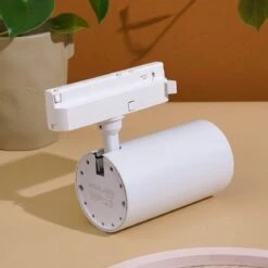 Highland™ LED Track Light System For Indoor Plants -Eds Plant Shop highland led track light system for indoor plants 708579