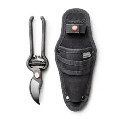 Barebones Japanese Pruner With Sheath