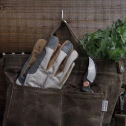 Barebones Leepa Gardening & Weeding Glove 22 Barebones Leepa Gardening & Weeding Glove -Eds Plant Shop leepa gardening weeding glove 660605