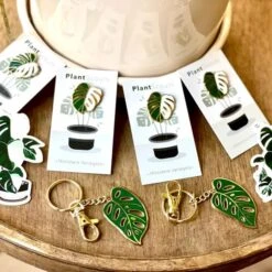 Monstera Leaf Pin -Eds Plant Shop monstera leaf pin 357841