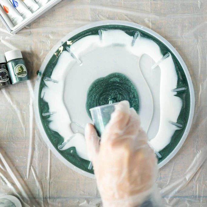 Resin Clock Making Kit 8 Resin Clock Making Kit - Image 6