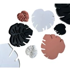 Tera SAUSR – Monstera Leaf Plant Saucer & Humidity Tray For Root Rot Prevention -Eds Plant Shop tera sausr leaf shaped pot saucer drip tray for houseplants humidity tray 172801